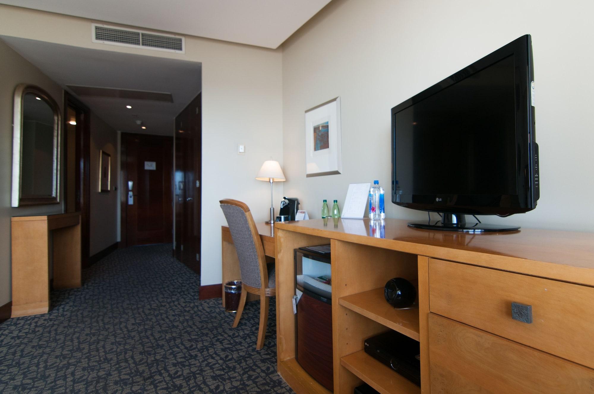 Enjoy Vina Del Mar Hotel Екстериор снимка A room at the hotel